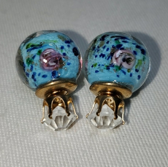 🎉HP 7/06🎉 Floral Glass Double Sided Earrings - Picture 2 of 5